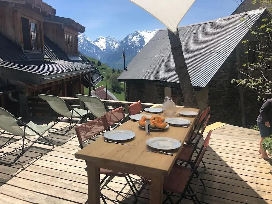 Chalet,14 P, 230M2,Sauna,Billard,Source Villard-Reculas 0*,